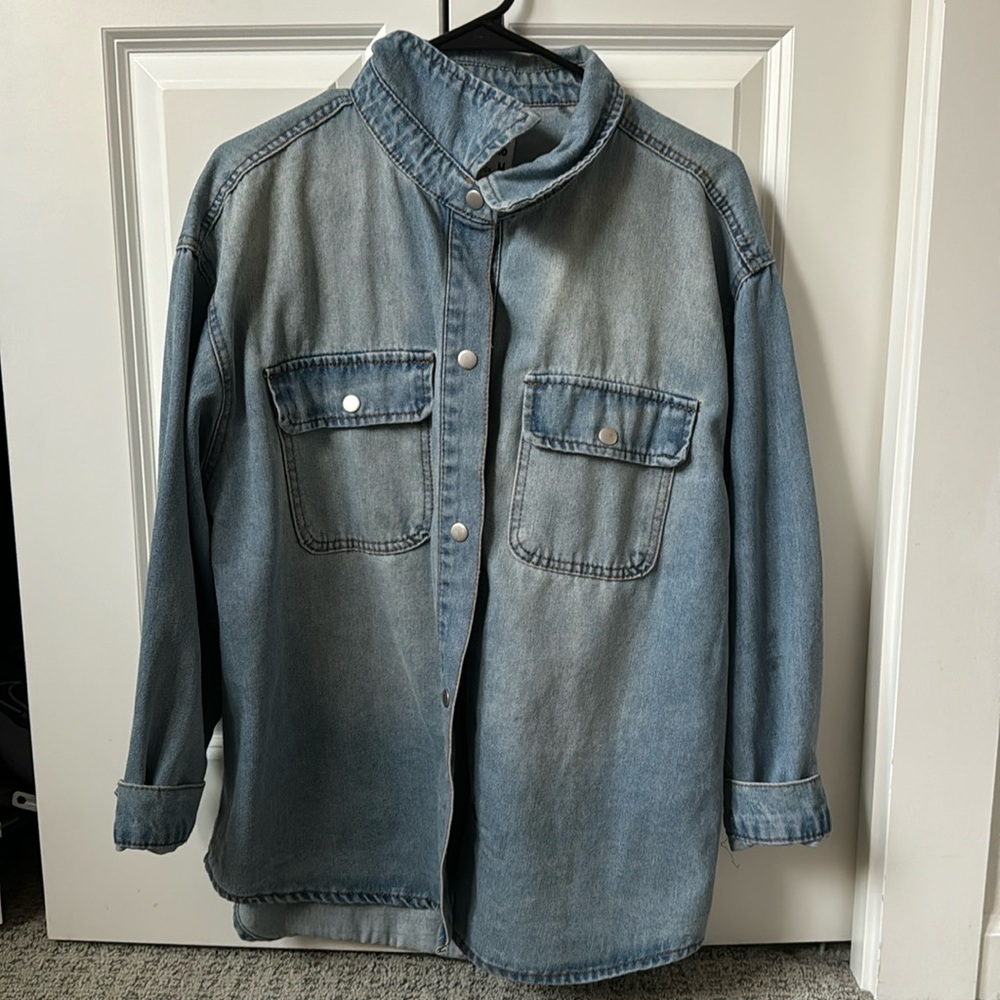 denim jacket size M